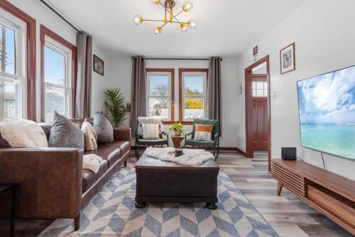 Atlantic City Casa | Renovated 6BR 2BA AC home and Game Room