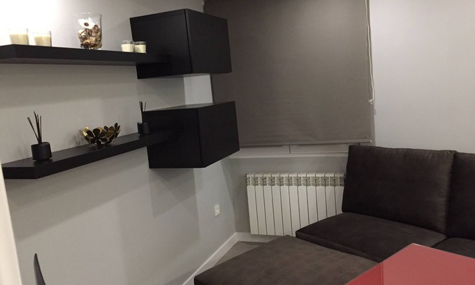 Pradollano Apartamento | APARTAMENTO REFORMADO EN ESTACION DE ESQUI DE SIERRA NEVADA