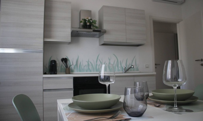 Scandicci Apartamento | Renovated apartment, in a quiet area and 15 min streetcar ride from downtown