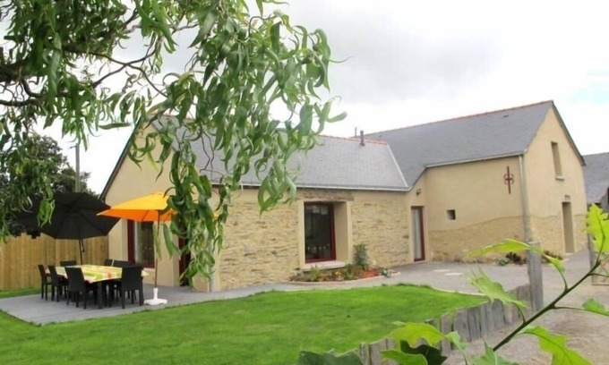 Vay Cabaña | Encantador casa rural con jardín cerca de Nantes, ideal para familias