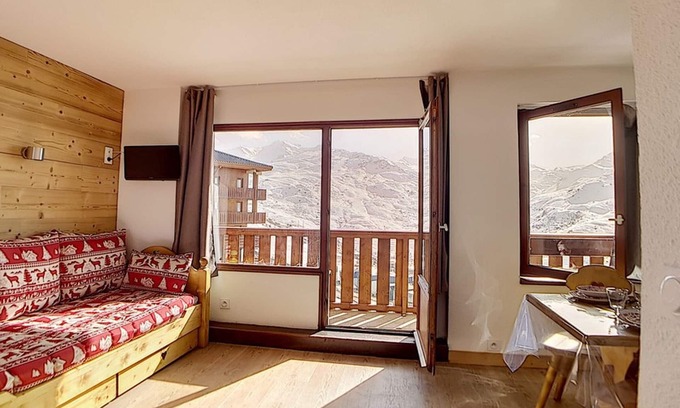 Reberty Apartamento | Renovated Duplex Apartment · Near Ski Slopes · South-Facing Balcony