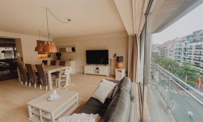 Knokke Apartamento | 300m impresionante apartamento en el centro de la playa
