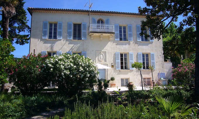 Draguignan Villa | Mansión renovado