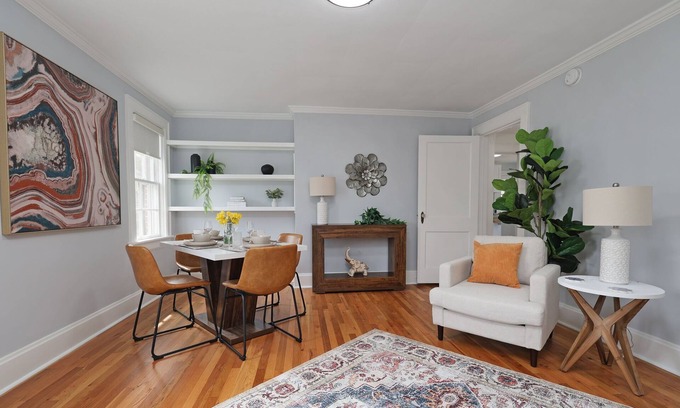 Durham Casa | *Renovated* Modern 2BR Near Duke/Downtown/Hospital
