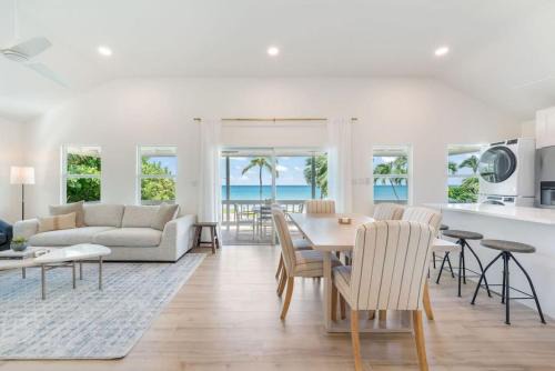 Seven Mile Beach Apartamento | Renovated, Oceanfront 2bd Seven Mile Beach Condo with amazing views
