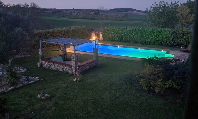 Mazerolles-du-Razes Casa | Renovated, quiet house with swimming pool