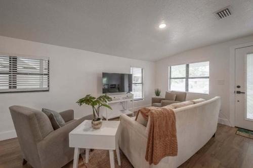 Old Seminole Heights Casa | Renovated Seminole Heights Beauty
