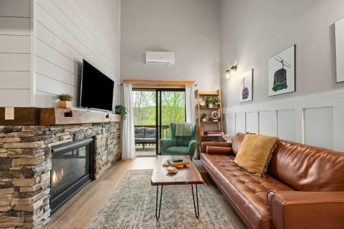 Ellicottville Casa | Renovated Ski In Out Condo King Bed Patio Grill