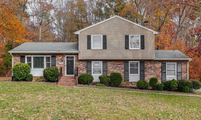 Midlothian Alquiler De Eote | Renovated Southside Suburban Sanctuary In Highly Sought After Suburb