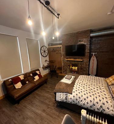 Leeds Apartamento | Renovated Studio - Free Parking - Great Location