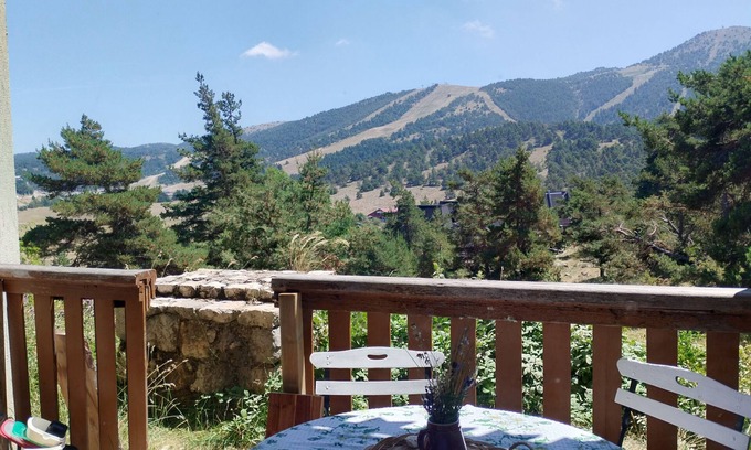 Greolieres les Neiges Apartamento | Renovated studio fully equipped 4/5 sleeps Gréolières les Neiges 1400