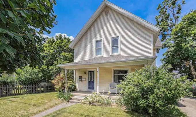Three Oaks Casa | Renovated Victorian Home with Private Garden & Fire Pit!