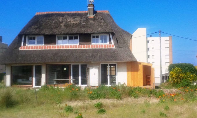 Hardelot-Plage Villa | Hardelot, encantadora villa reformada con vistas a las dunas y al mar, 4 dormitorios, jardín cerrado