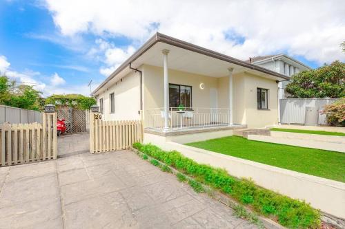Concord West Casa | Renovated Vocation Home in Concord