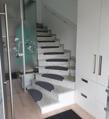 Troisdorf Apartamento | Renoviertes Apartment in Troisdorf