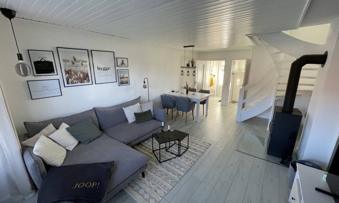 Friedrichskoog-Spitze Casa | Renoviertes Reihenmittelhaus Direkt an der Nordsee! Stilvoll, Modern, Renoviert!