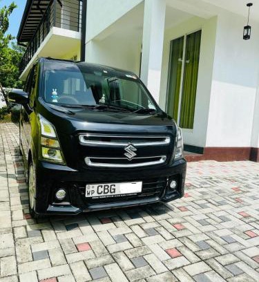 Kaduwela Alquiler De Eote | Rent a car sri lanka