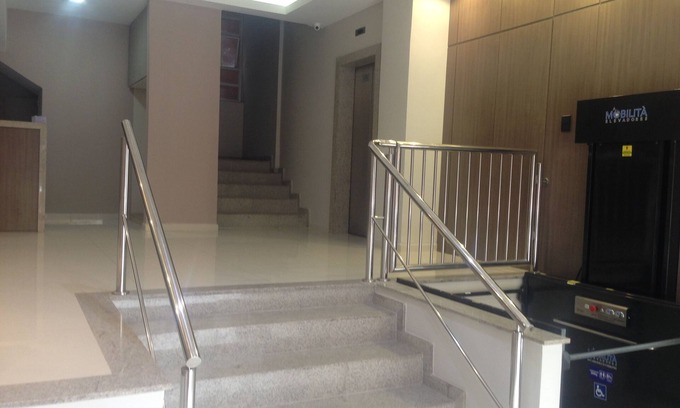 Matriz Apartamento | Rent apartment completely renovated! 3 blocks from the cathedral of Curitiba!