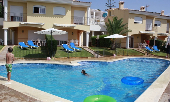 Peñíscola Chalet De Esquí | Alquiler de CHALETS CON PISCINA