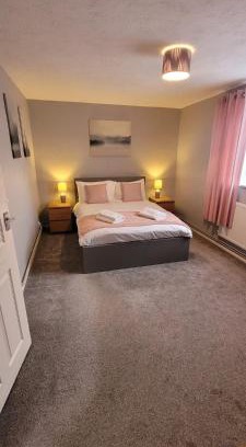 Crawley City Centre Apartamento | Rent Unique the Beeches 2bed