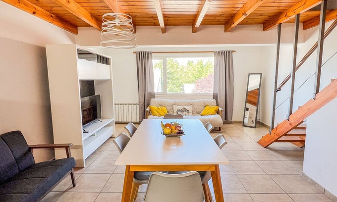 10 de Diciembre Apartamento | Rent Up - Duplex en centro de Bariloche