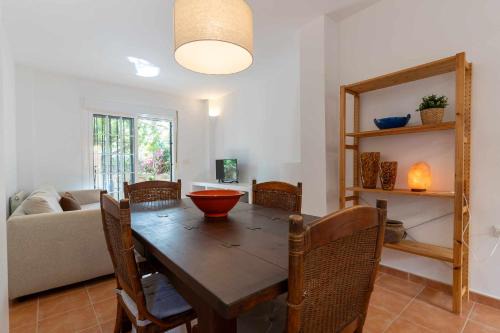 Gran Alacant Chalet De Esquí | rentafive Urb Piscina Chalet Terrazas 23143