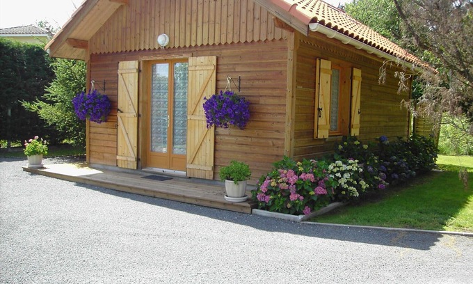 Biscarrosse Chalet De Esquí | Alquiler CHALET BISCARROSSE CLASE 2 ESTRELLAS en parque cercado