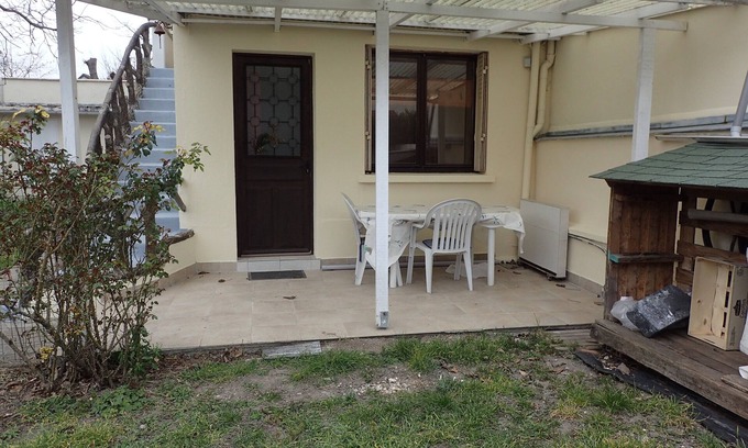 Bry-sur-Marne Apartamento | RER Paris 20 mins, Disney 35 mins. On the edges of marl. Peaceful