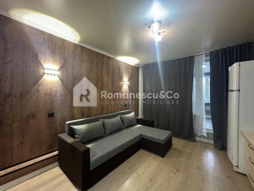Chisinau Apartamento | RentHouse Apart-Hotel Room #2