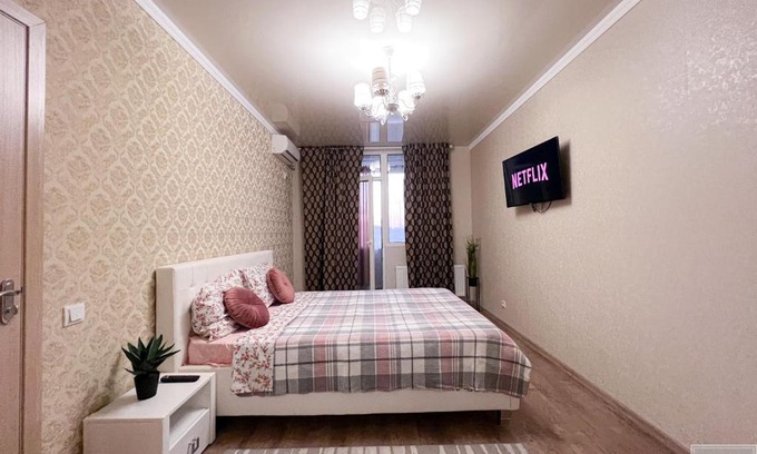 Codru Apartamento | RentHouse Apartments Little Paris