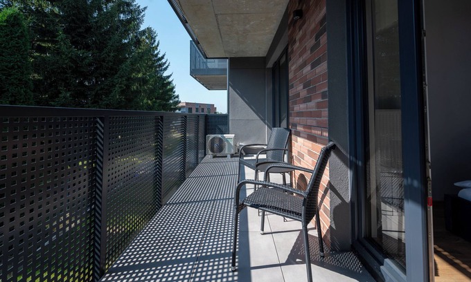 Nowa Huta Apartamento | RentPlanet - Apartament Bardosa