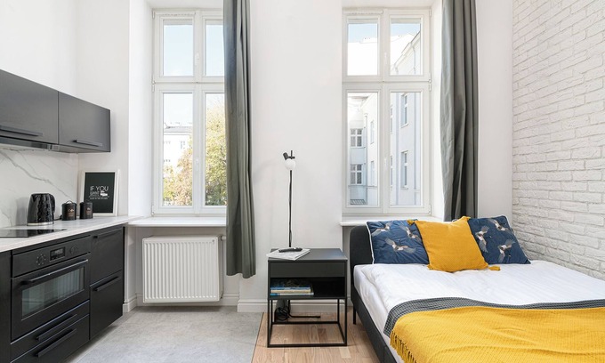 Praga Apartamento | RentPlanet - Studio Kępna