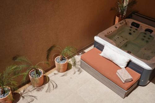 Camp El Ghoul Apartamento | RENTSUITE Duplex GUELIZ HILLS