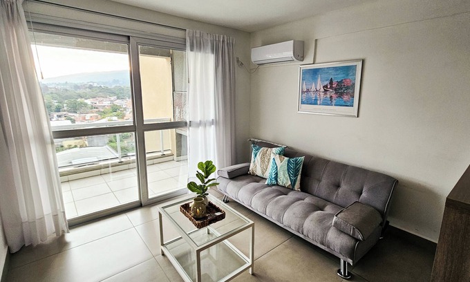 San Salvador de Jujuy Apartamento | RentUp Jujuy Departamento con balcón