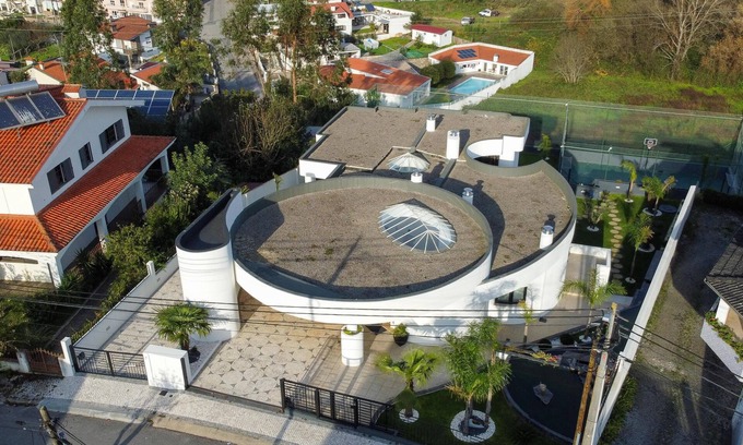 Oliveira De Azemeis Casa | Requinte House - Tranquility and Comfort in One Place