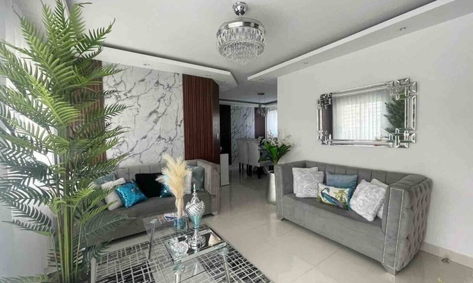 Llanos de Gurabo I Casa | Residencial Bella luna Suite F3