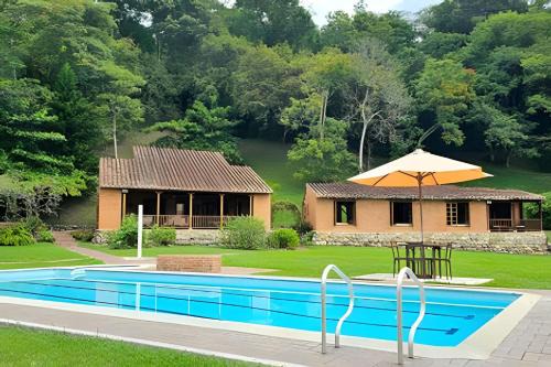Villeta Casa | Reserva tu casa rodeada de naturaleza en Villeta