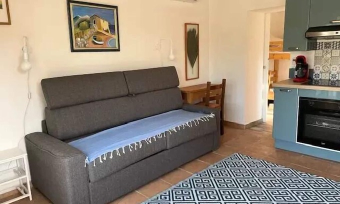 Sanary-sur-Mer Villa | Residence 488-sanary Sur Mer - Garden ground in quiet private property