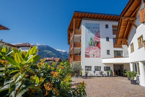 Schenna Apartamento | Residence Apartment Nelkenstein