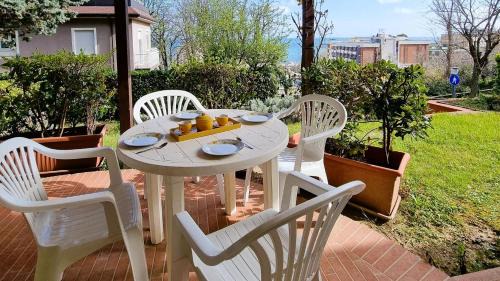 Gabicce Mare Apartamento | Residence azzurro VISTA MARE-A