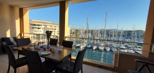 Frejus Port Apartamento | Residence Cap Hermes, Incroyable Vue sur le port,