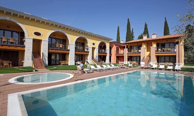 Garda Apartamento | Residence Corte Leonardo