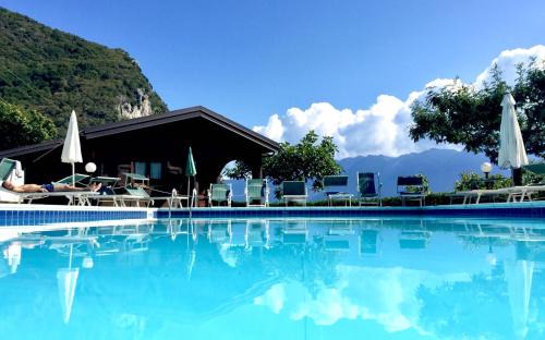 Gargnano Apartamento | Residence Hotel Montegargnano