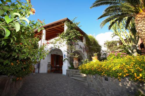 Lipari Historic Centre Apartamento | Residence Hotel Villa Fiorentino