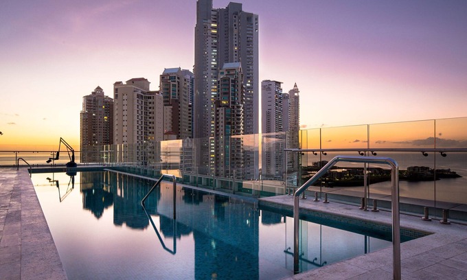 Punta Paitilla Hotel | Residence Inn by Marriott Panama City