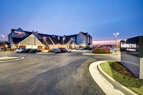 Beavercreek Hotel | Residence Inn by Marriott Dayton Beavercreek