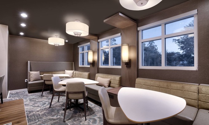 Brunswick Hotel | Residence Inn by Marriott Brunswick