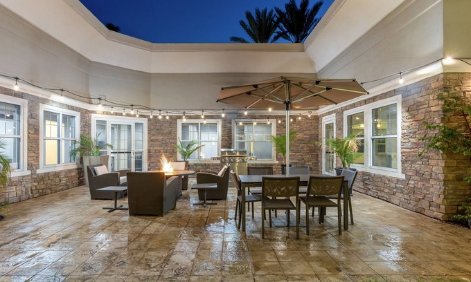 Corona Hotel | Residence Inn by Marriott Corona Riverside
