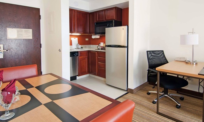 West Bloomington Hotel | Residence Inn by Marriott Minneapolis Edina