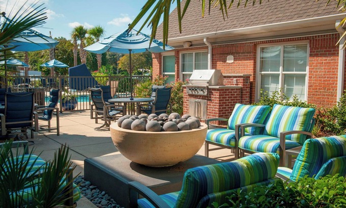 Southeast Pensacola Hotel | Residence Inn by Marriott Pensacola Downtown